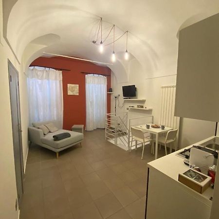 La Casetta Di Giulia Dolceacqua Buitenkant foto